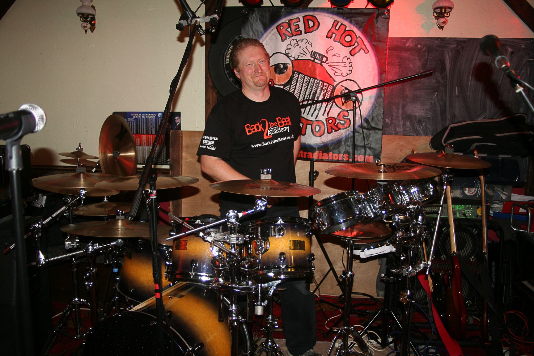 With the Red Hot Radiators, 2008